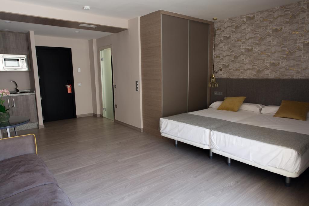Aparthotel Ona