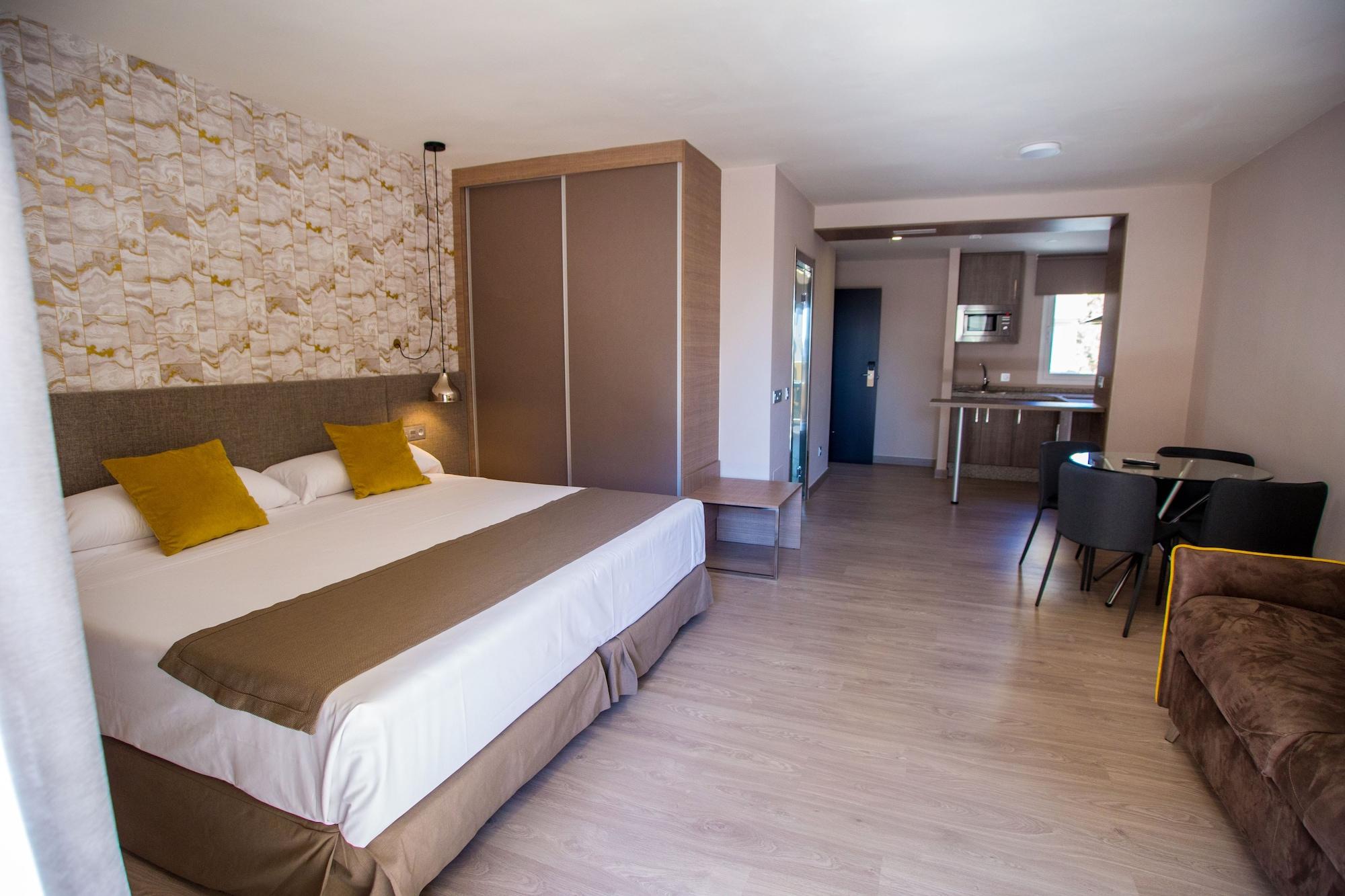 Aparthotel Ona 3*